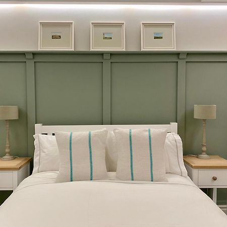 Victoria Bar Walls By Chateau Anna, Central York - Free Parking Екстериор снимка